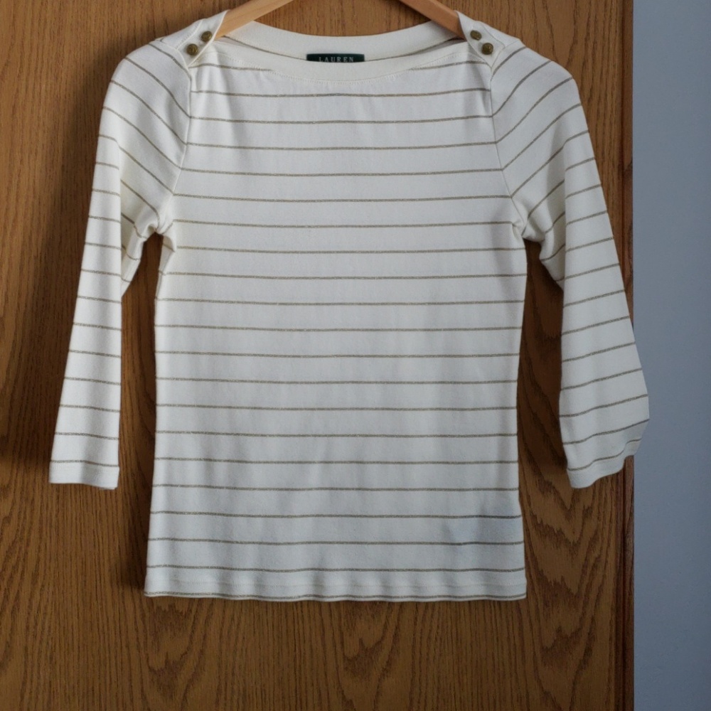Essential wardrobe top